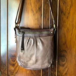 Pebbled Leather Crossbody Messenger traveler